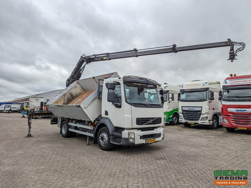 Volvo FL240 4x2 Dagcab Euro5 - 2 Zijdige Kipper + Kraan Hiab 088ES-3 HIDUO - RadioGrafisch - 39.900KM! - 11/2025APK - Kravas automašīna pašizgāzējs, Kravas auto ar manipulatoru: foto 2 Volvo FL240 4x2 Dagcab Euro5 - 2 Zijdige Kipper + Kraan Hiab 088ES-3 HIDUO - RadioGrafisch - 39.900KM! - 11/2025APK - Kravas automašīna pašizgāzējs, Kravas auto ar manipulatoru: foto 2