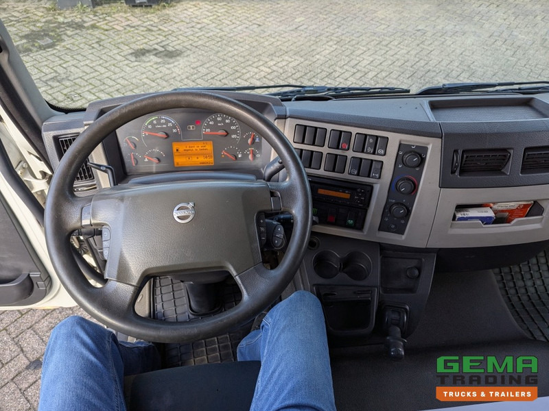 Kravas automašīna ar slēgto virsbūvi Volvo FL250 4x2 Daycab Euro6 GeslotenBak 7.25M + Laadklep 2000KG - HH Vloer: foto 15