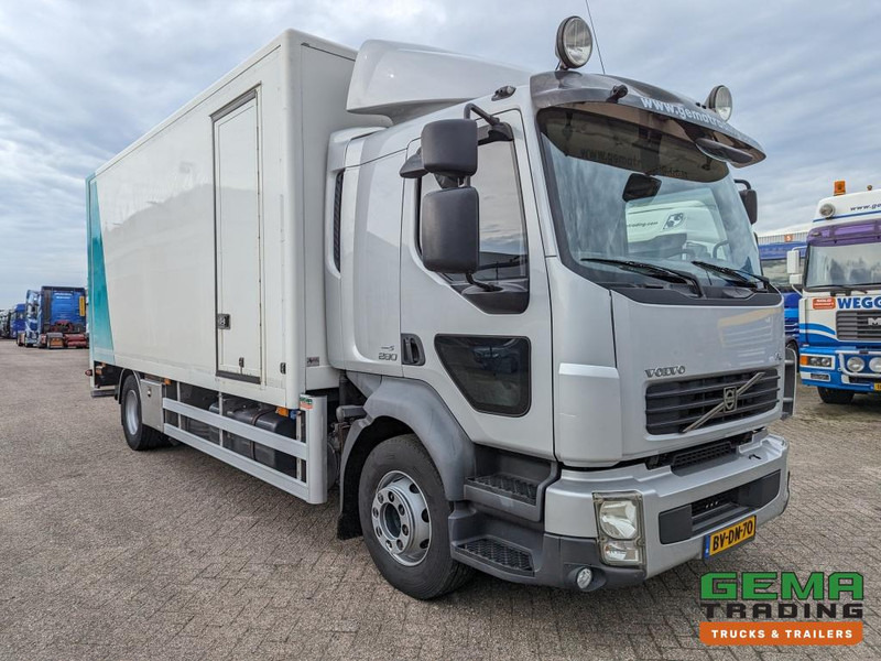Volvo FL280 4x2 SleepCab 16T Euro5 6CIL - 5.60m GeslotenBak + Laadklep 2500KG - Standkachel - Zijdeur - Servicewagen (V758) - Kravas automašīna ar slēgto virsbūvi: foto 3 Volvo FL280 4x2 SleepCab 16T Euro5 6CIL - 5.60m GeslotenBak + Laadklep 2500KG - Standkachel - Zijdeur - Servicewagen (V758) - Kravas automašīna ar slēgto virsbūvi: foto 3