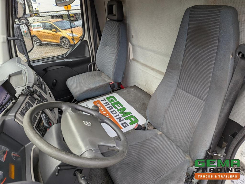 Kravas automašīna refrižerators Volvo FL290 4x2 Dagcab Euro5 18T - Handgeschakeld - Koel-VriesBak 8.40M - Frigo Block - Laadklep 1500KG: foto 13