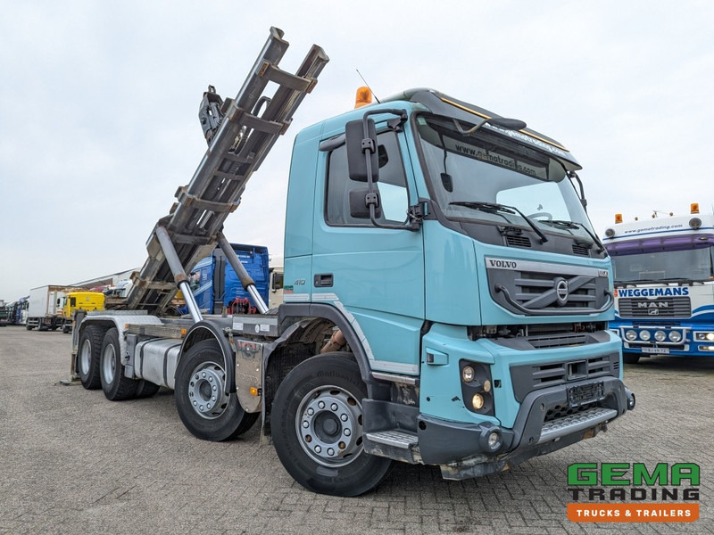 Volvo FMX410 8x4 /4 Daycab Euro5 - Haakarm 25T - CementSilo - RadioGrafisch - Hydr. Steunpoten - NaafReductie - Pacēlājs ar āķi: foto 2 Volvo FMX410 8x4 /4 Daycab Euro5 - Haakarm 25T - CementSilo - RadioGrafisch - Hydr. Steunpoten - NaafReductie - Pacēlājs ar āķi: foto 2