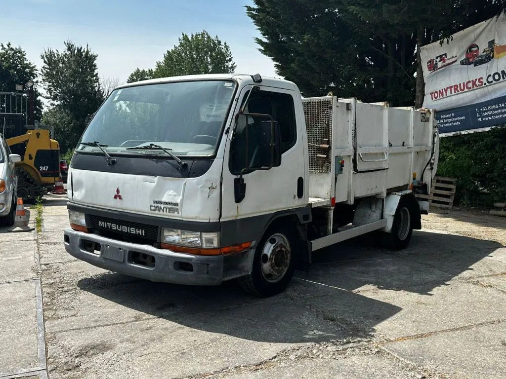 Mitsubishi Canter GARBAGE TRUCK SPRING/SPRING MANUAL GEARBO - Atkritumu vedējs: foto 2 Mitsubishi Canter GARBAGE TRUCK SPRING/SPRING MANUAL GEARBO - Atkritumu vedējs: foto 2