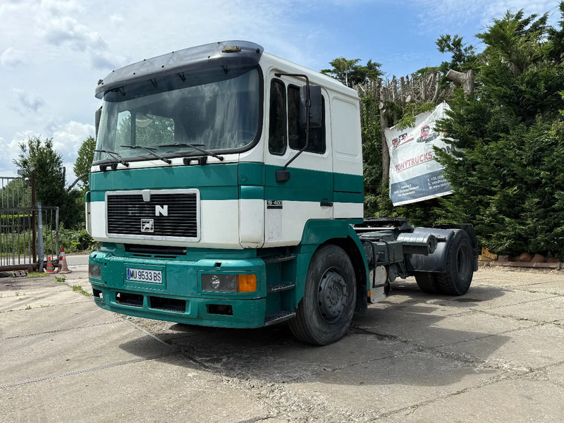 MAN 19.403 4X2 Tractor-unit Spring/Air ZF Manual Gear Low cabine - Vilcējs: foto 2 MAN 19.403 4X2 Tractor-unit Spring/Air ZF Manual Gear Low cabine - Vilcējs: foto 2