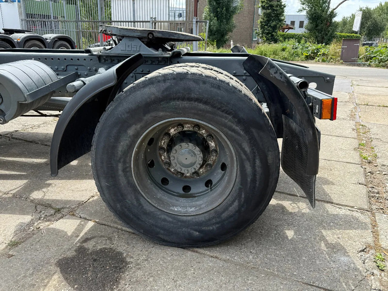 MAN 19.403 4X2 Tractor-unit Spring/Air ZF Manual Gear Low cabine - Vilcējs: foto 5 MAN 19.403 4X2 Tractor-unit Spring/Air ZF Manual Gear Low cabine - Vilcējs: foto 5