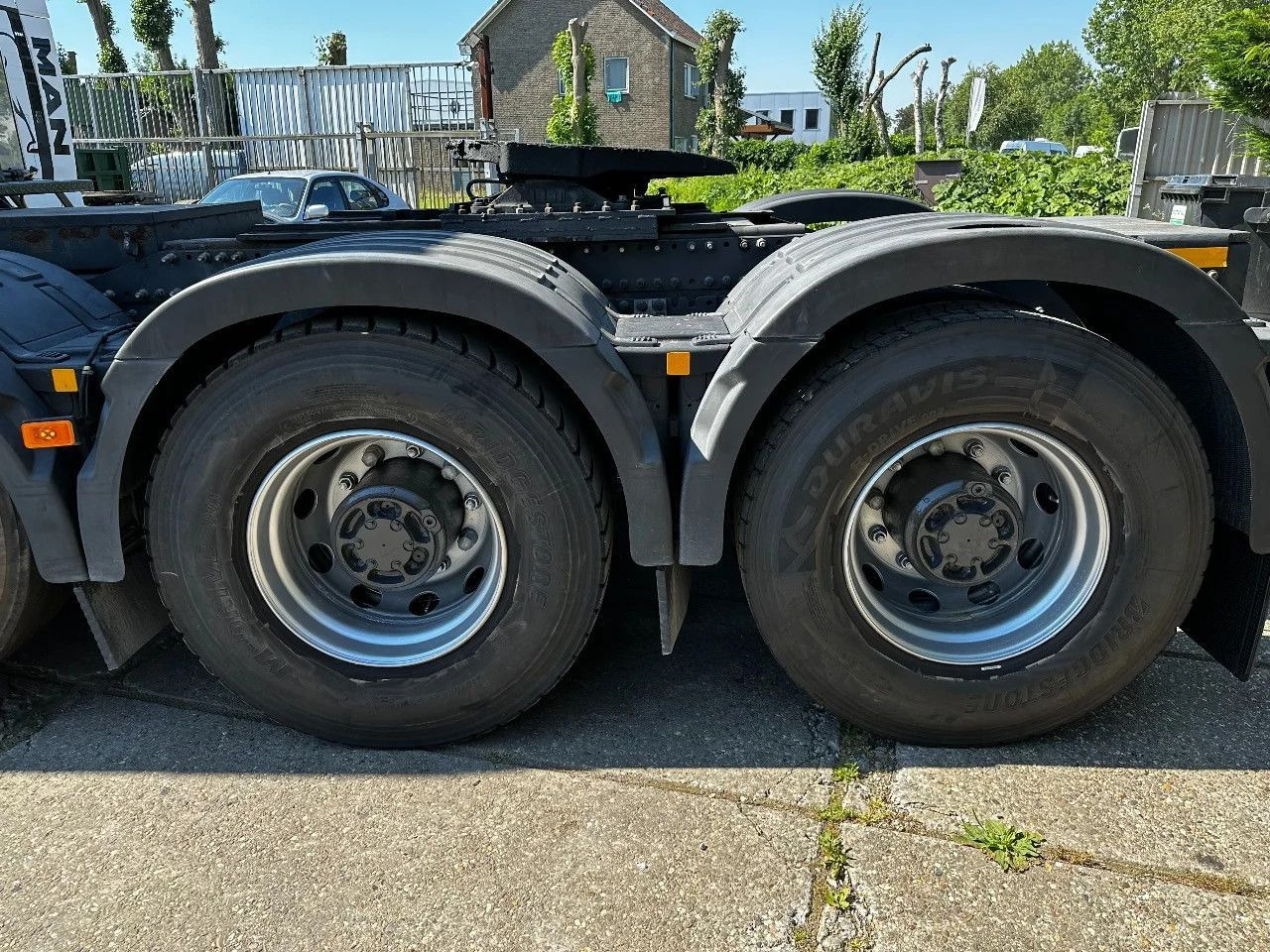 Volvo FH 16.750 8X4 Tractor-unit Push-pull 180T Retard Volvo FH 16.750 8X4 Tractor-unit Push-pull 180T Retard - Vilcējs: foto 4 Volvo FH 16.750 8X4 Tractor-unit Push-pull 180T Retard Volvo FH 16.750 8X4 Tractor-unit Push-pull 180T Retard - Vilcējs: foto 4