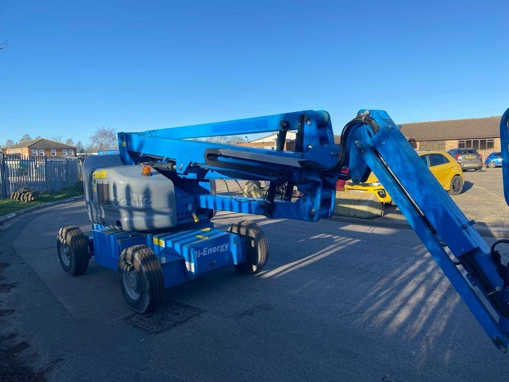 Genie Z 45/25 J BI - Izlices pacēlājs: foto 4 Genie Z 45/25 J BI - Izlices pacēlājs: foto 4