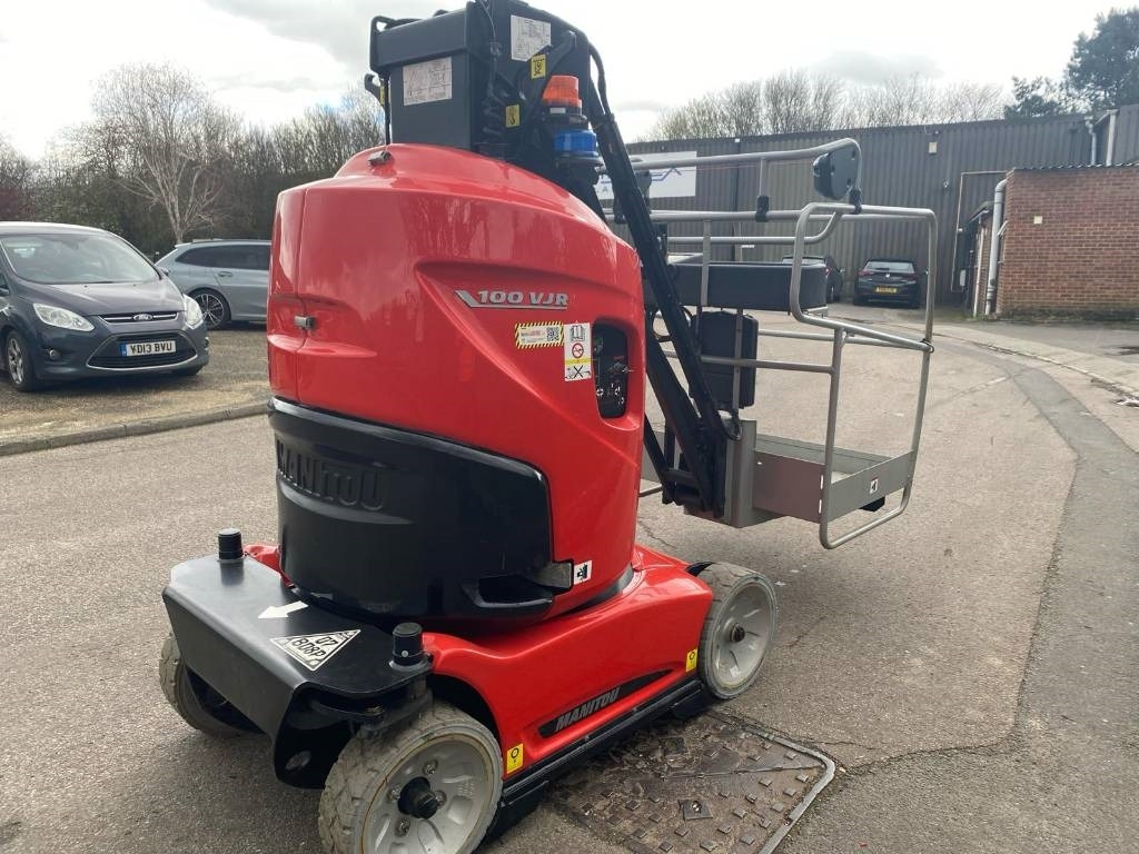 Manitou 100 VJR - Torņa pacēlājs: foto 3 Manitou 100 VJR - Torņa pacēlājs: foto 3