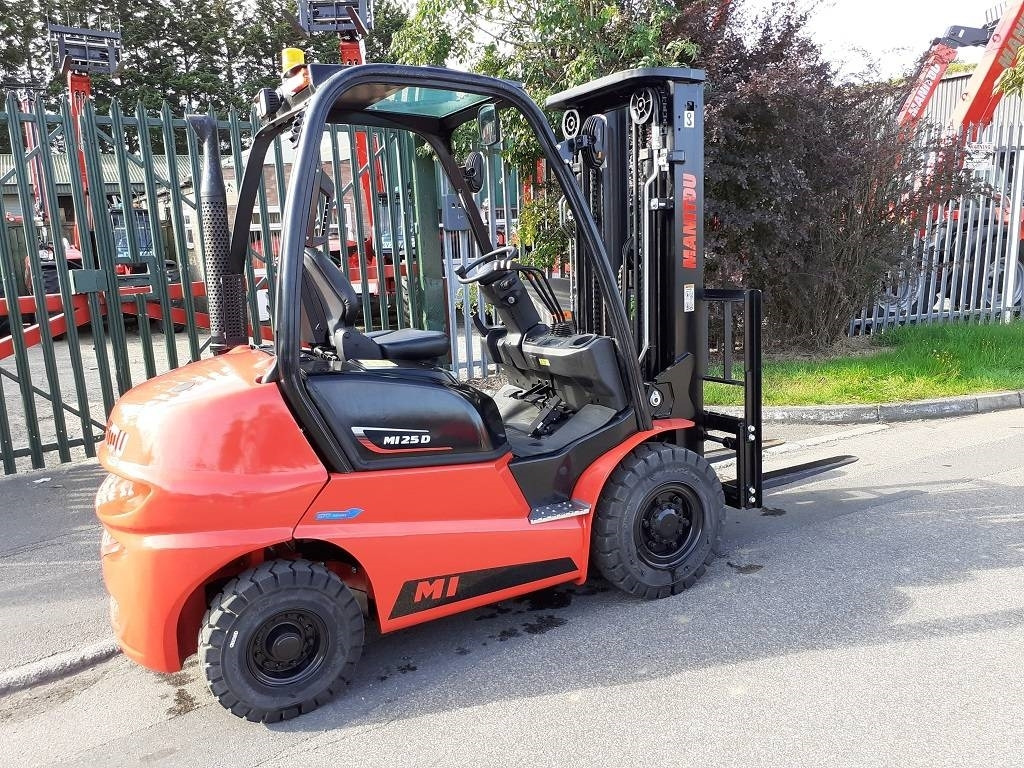 Manitou MI 25 D - Dīzeļiekrāvējs: foto 2 Manitou MI 25 D - Dīzeļiekrāvējs: foto 2