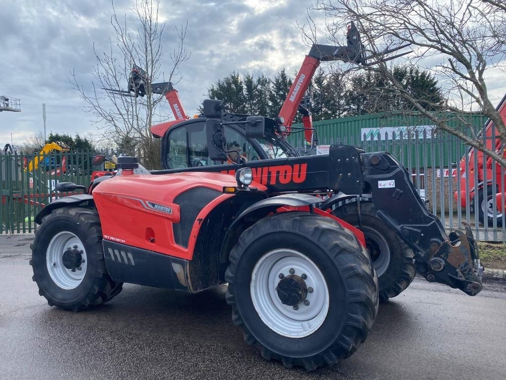 Manitou MLT 741-140V+ - Teleskopiskais iekrāvējs: foto 5 Manitou MLT 741-140V+ - Teleskopiskais iekrāvējs: foto 5