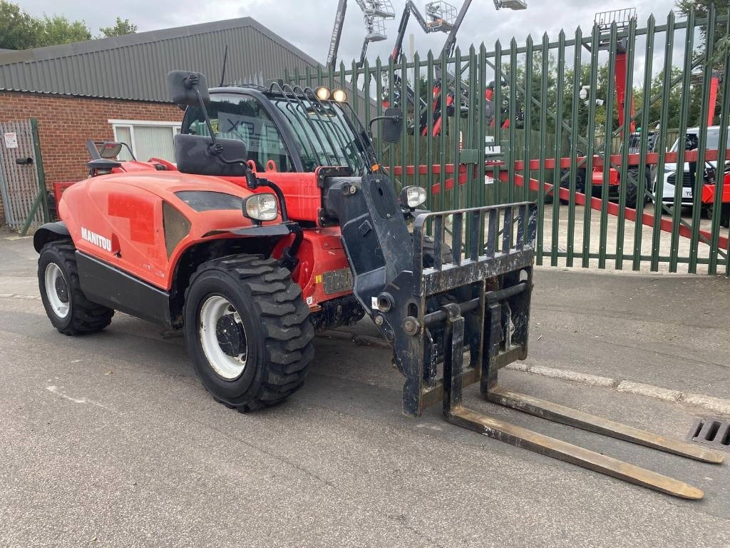 Manitou MT 625 H - Teleskopiskais iekrāvējs: foto 5 Manitou MT 625 H - Teleskopiskais iekrāvējs: foto 5