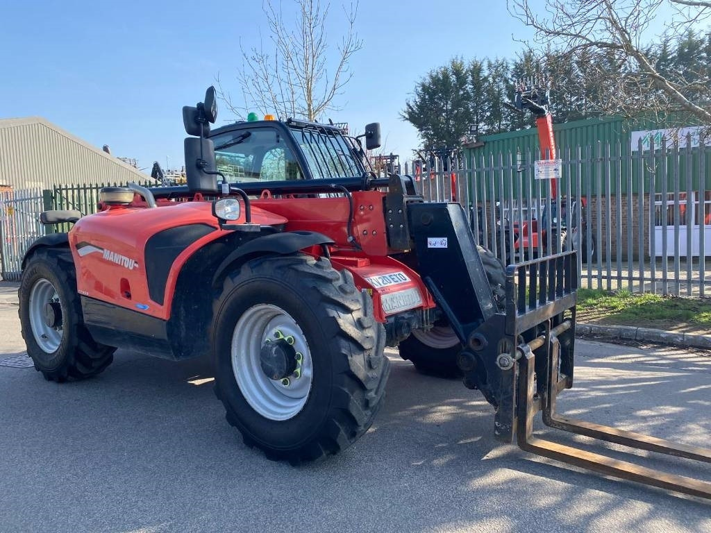 Manitou MT 933 Easy - Teleskopiskais iekrāvējs: foto 1 Manitou MT 933 Easy - Teleskopiskais iekrāvējs: foto 1