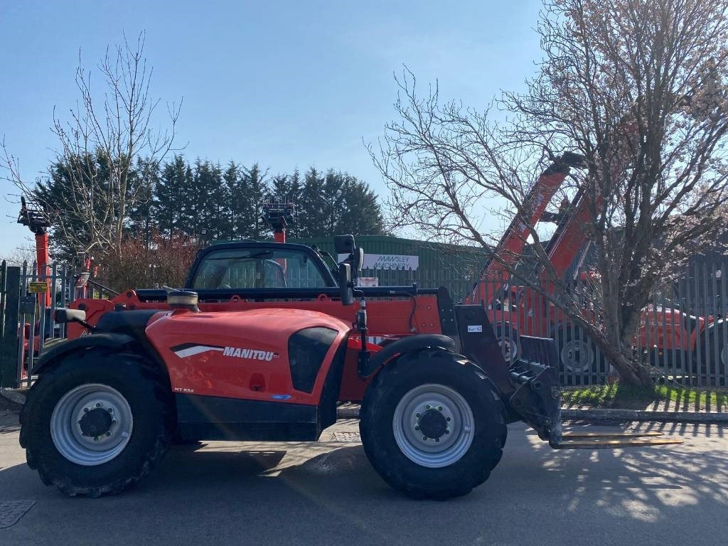Manitou MT 933 Easy - Teleskopiskais iekrāvējs: foto 2 Manitou MT 933 Easy - Teleskopiskais iekrāvējs: foto 2