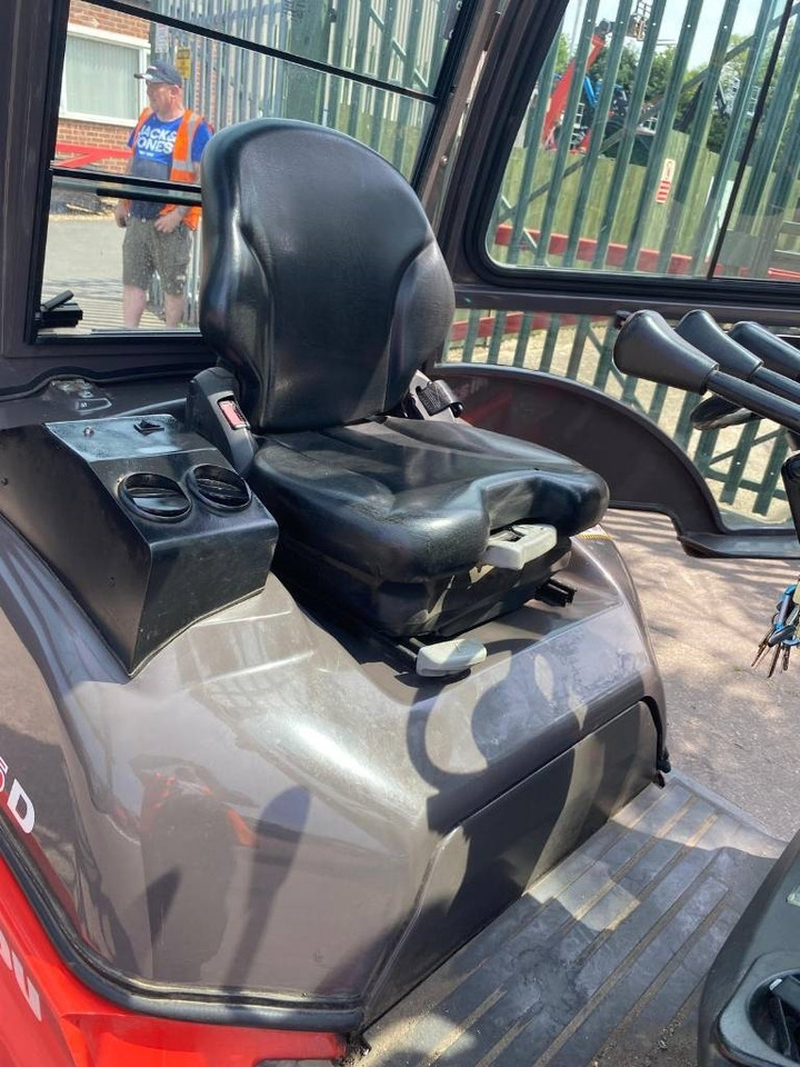 Dīzeļiekrāvējs Manitou Mi25D: foto 27 Dīzeļiekrāvējs Manitou Mi25D: foto 27