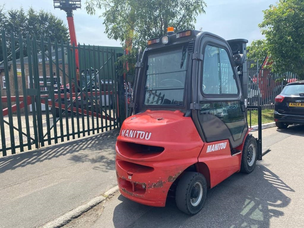 Dīzeļiekrāvējs Manitou Mi25D: foto 18 Dīzeļiekrāvējs Manitou Mi25D: foto 18