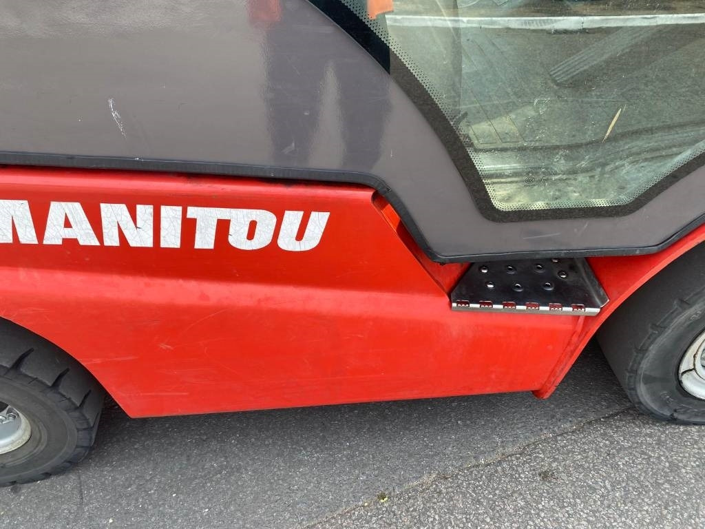 Dīzeļiekrāvējs Manitou Mi25D: foto 13