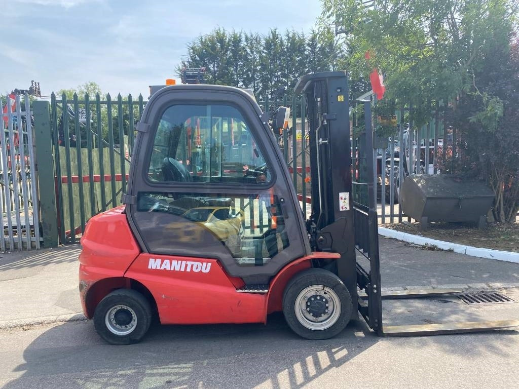 Dīzeļiekrāvējs Manitou Mi25D: foto 15