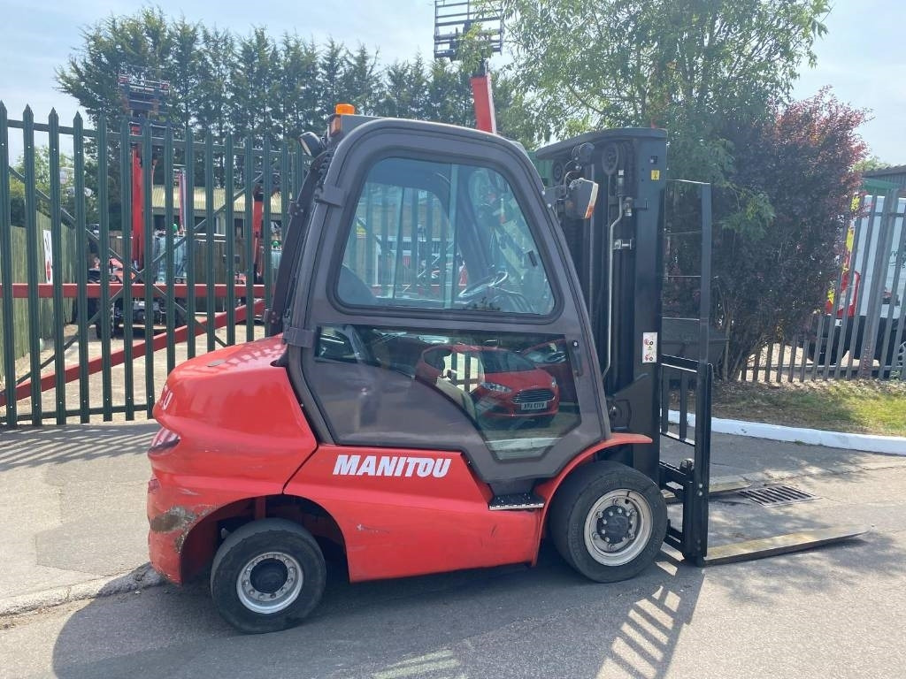 Dīzeļiekrāvējs Manitou Mi25D: foto 17