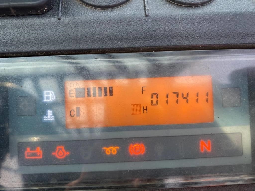 Dīzeļiekrāvējs Manitou Mi25D: foto 26 Dīzeļiekrāvējs Manitou Mi25D: foto 26