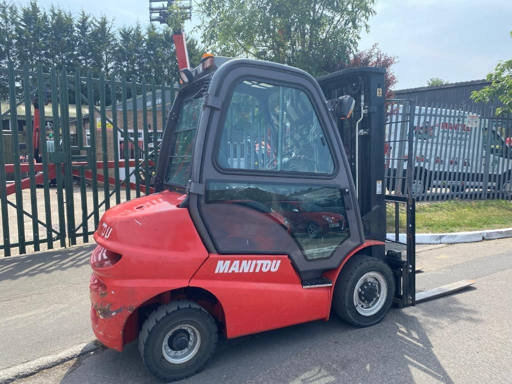Manitou Mi25D - Dīzeļiekrāvējs: foto 1 Manitou Mi25D - Dīzeļiekrāvējs: foto 1