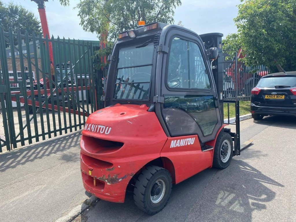 Manitou Mi25D - Dīzeļiekrāvējs: foto 3 Manitou Mi25D - Dīzeļiekrāvējs: foto 3