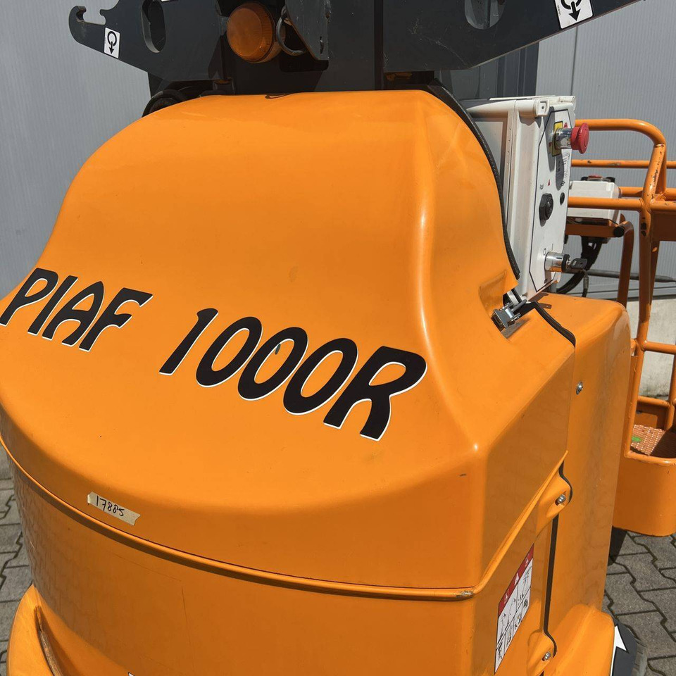 Torņa pacēlājs ATN Piaf 1000R: foto 11 Torņa pacēlājs ATN Piaf 1000R: foto 11