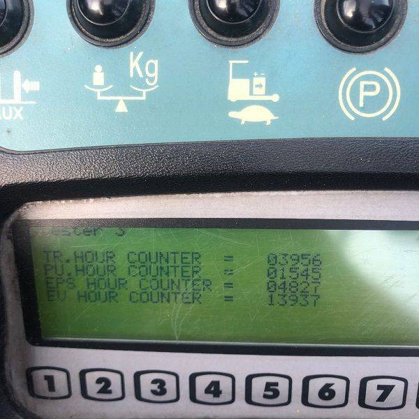 Dashboard for Hyster - Mērinstrumentu panelis - Iekraušanas tehnika: foto 2 Dashboard for Hyster - Mērinstrumentu panelis - Iekraušanas tehnika: foto 2