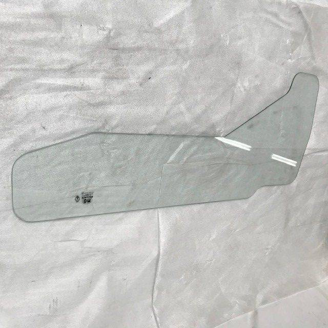 Glass for Komatsu/Fiat - Logs un rezerves daļas - Iekraušanas tehnika: foto 2 Glass for Komatsu/Fiat - Logs un rezerves daļas - Iekraušanas tehnika: foto 2