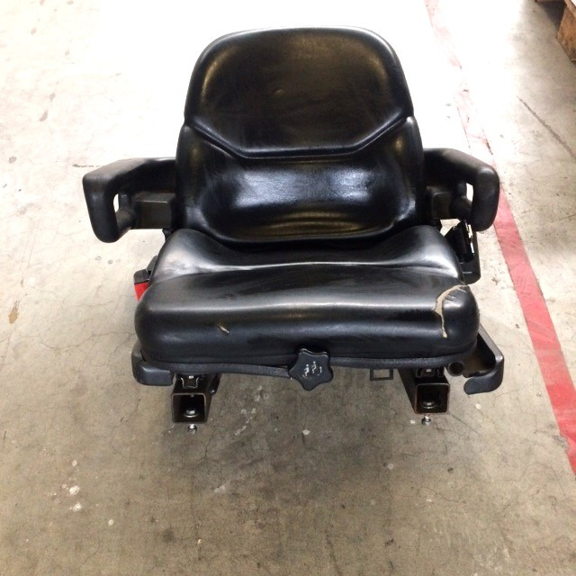 HYSTER seat for forklift - Kabīne un interjers - Autokrāvējs: foto 2 HYSTER seat for forklift - Kabīne un interjers - Autokrāvējs: foto 2