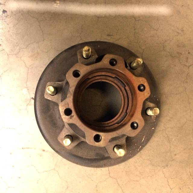 Hub,front wheel for Caterpillar /Mitsubishi - Rumba - Iekraušanas tehnika: foto 3 Hub,front wheel for Caterpillar /Mitsubishi - Rumba - Iekraušanas tehnika: foto 3