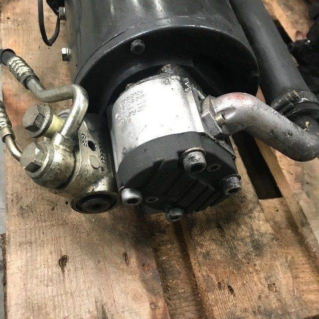 Hydraulic motor for Linde series 335-02 - Hidrauliskais motors - Iekraušanas tehnika: foto 4 Hydraulic motor for Linde series 335-02 - Hidrauliskais motors - Iekraušanas tehnika: foto 4