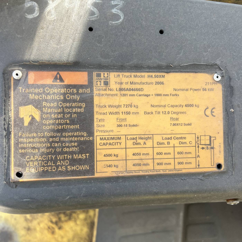 Hyster H4.50XM - Dīzeļiekrāvējs: foto 5 Hyster H4.50XM - Dīzeļiekrāvējs: foto 5
