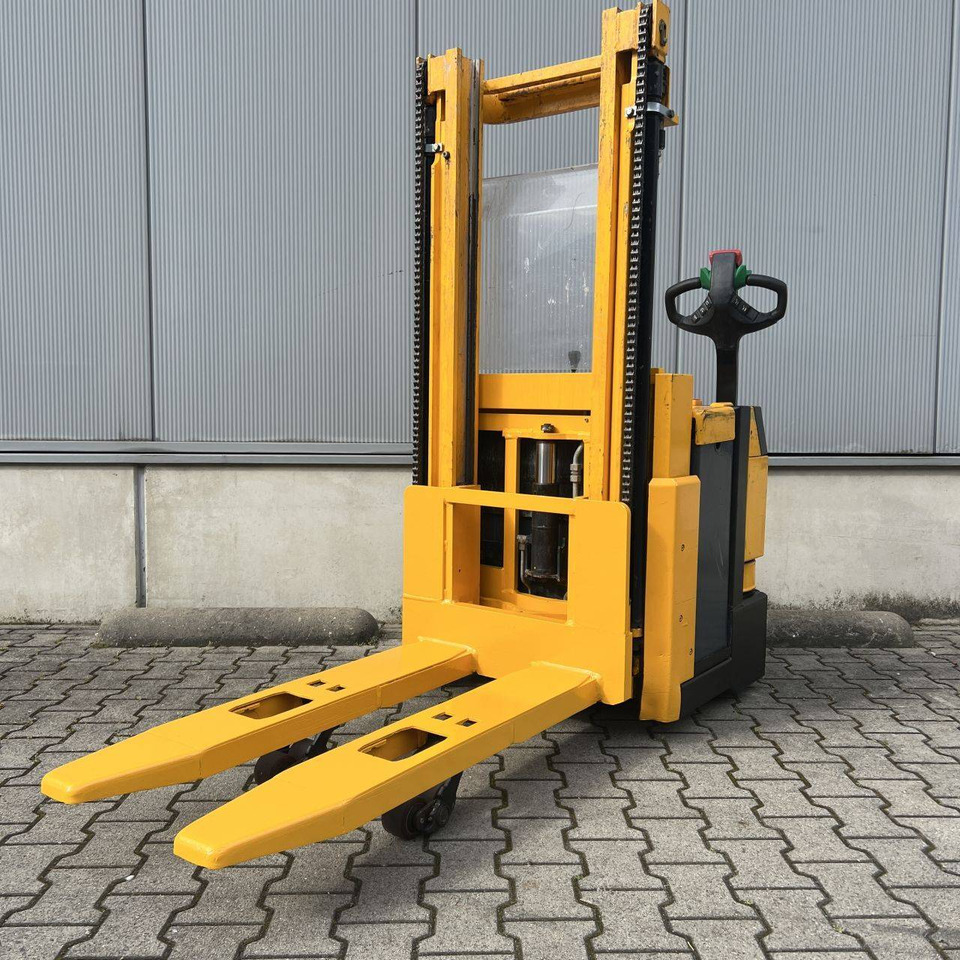 Jungheinrich EJC-Z16 - Krautņotājs: foto 2 Jungheinrich EJC-Z16 - Krautņotājs: foto 2