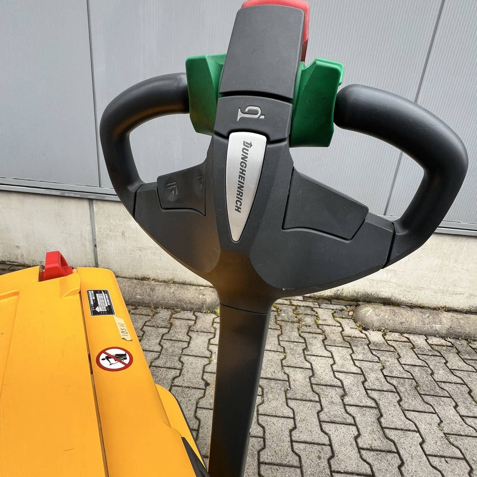 Jungheinrich EJC112 - Krautņotājs: foto 3 Jungheinrich EJC112 - Krautņotājs: foto 3