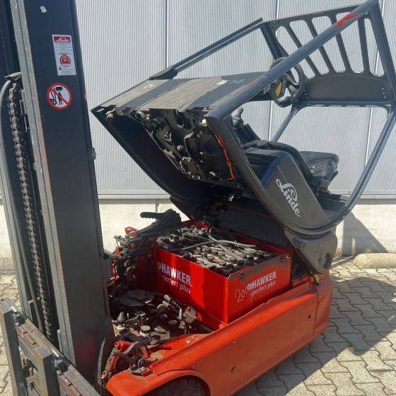 Elektroiekrāvējs Linde E14 (335-02): foto 10