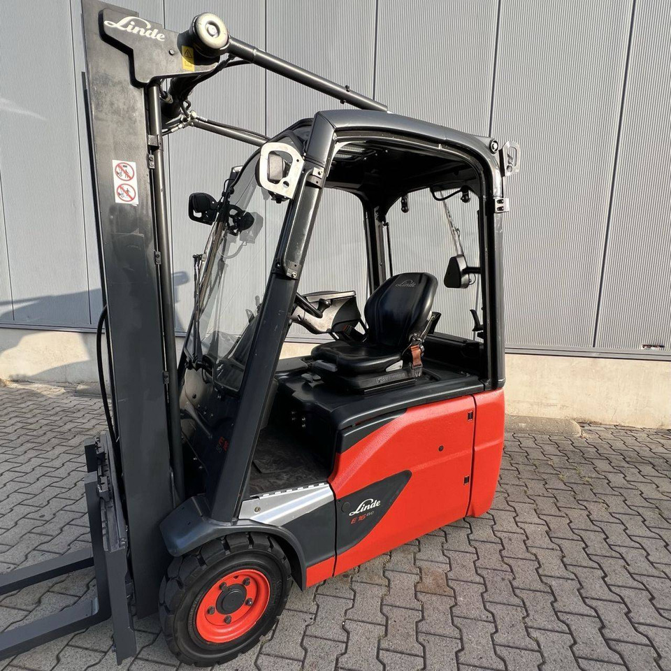 Linde E16 (386-02) EVO - Elektroiekrāvējs: foto 1 Linde E16 (386-02) EVO - Elektroiekrāvējs: foto 1