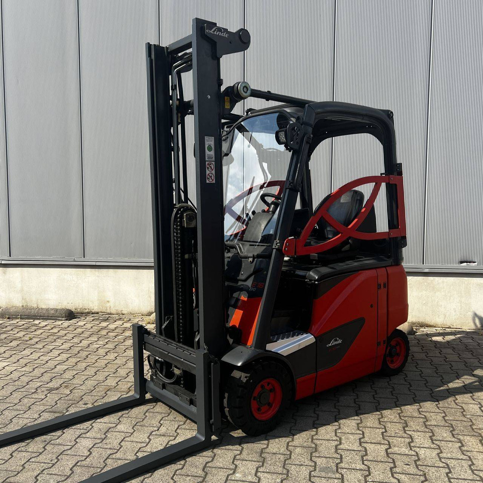 Linde E16PH-02 (386) EVO - Elektroiekrāvējs: foto 1 Linde E16PH-02 (386) EVO - Elektroiekrāvējs: foto 1