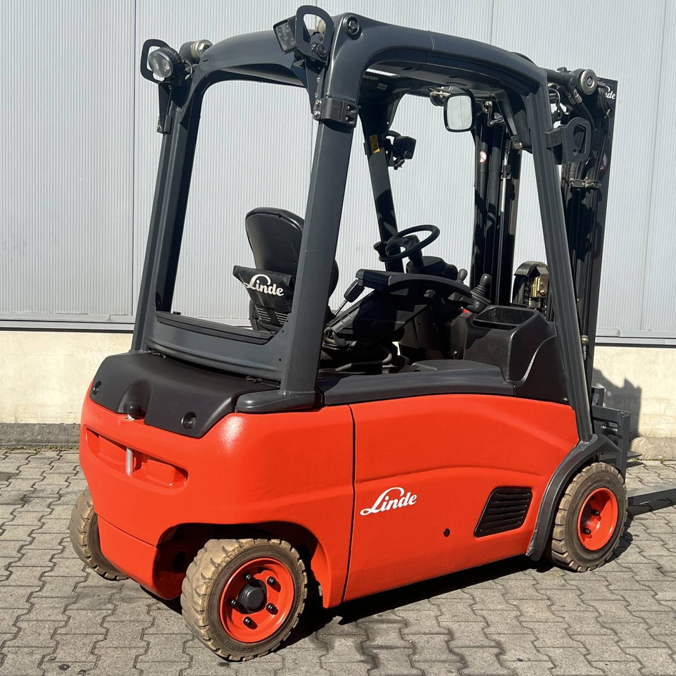 Linde E20PL (386-01) - Elektroiekrāvējs: foto 2 Linde E20PL (386-01) - Elektroiekrāvējs: foto 2