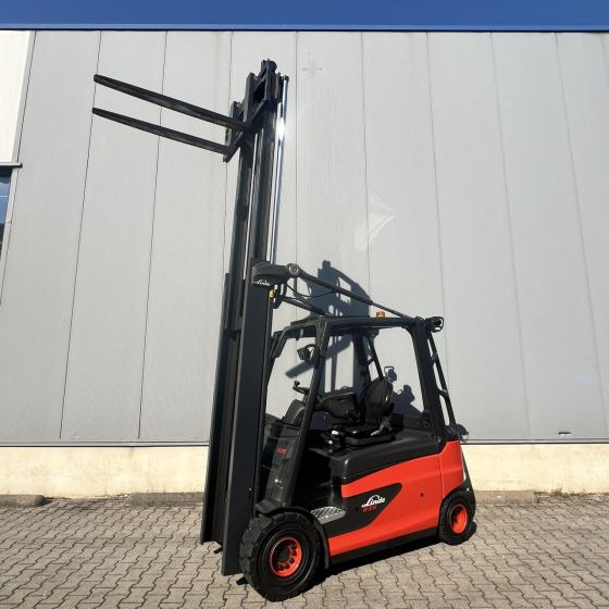 Elektroiekrāvējs Linde E25L (387): foto 13