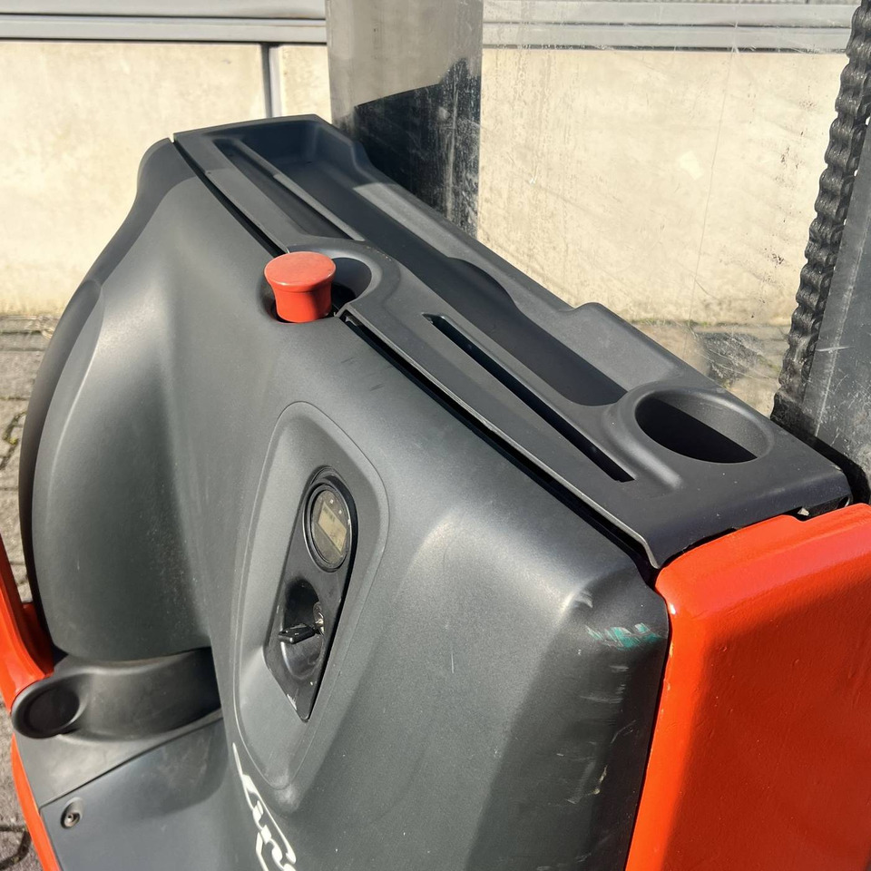 Linde L10 (1172) - Krautņotājs: foto 4 Linde L10 (1172) - Krautņotājs: foto 4