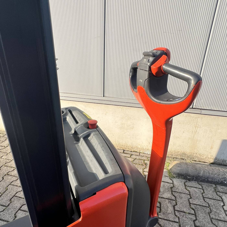 Linde L10 (1172) - Krautņotājs: foto 4 Linde L10 (1172) - Krautņotājs: foto 4