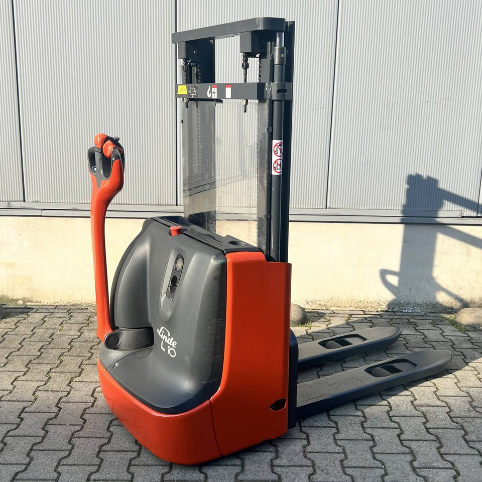 Linde L10 (1172) - Krautņotājs: foto 1 Linde L10 (1172) - Krautņotājs: foto 1