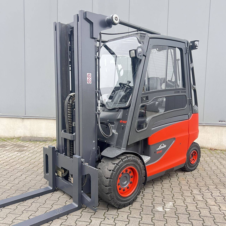 Linde Linde E40/600H (388) - Elektroiekrāvējs: foto 1 Linde Linde E40/600H (388) - Elektroiekrāvējs: foto 1