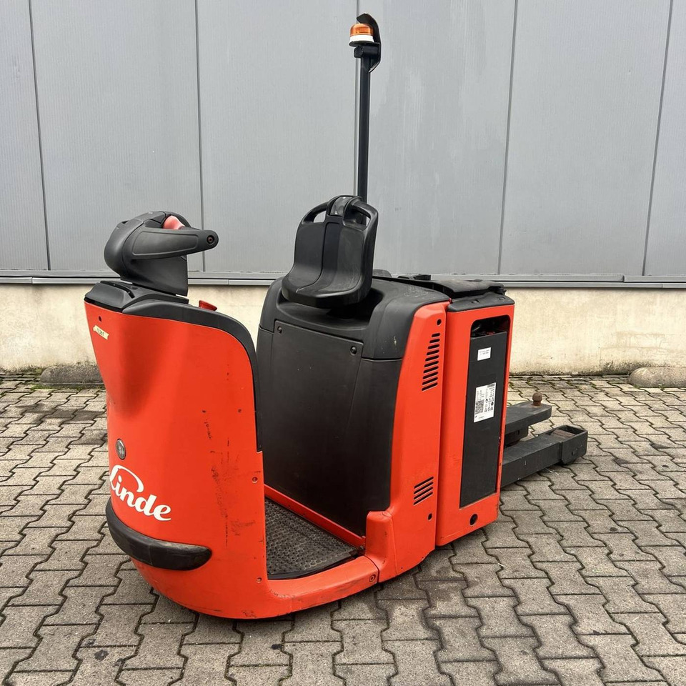 Linde P30 (132) - Noliktavas vilcējs: foto 5 Linde P30 (132) - Noliktavas vilcējs: foto 5