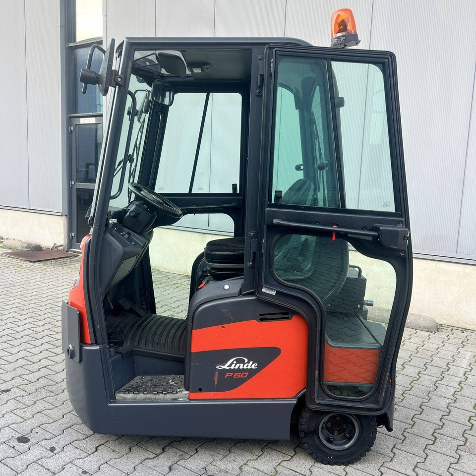 Linde P60 (1191) - Noliktavas vilcējs: foto 5 Linde P60 (1191) - Noliktavas vilcējs: foto 5