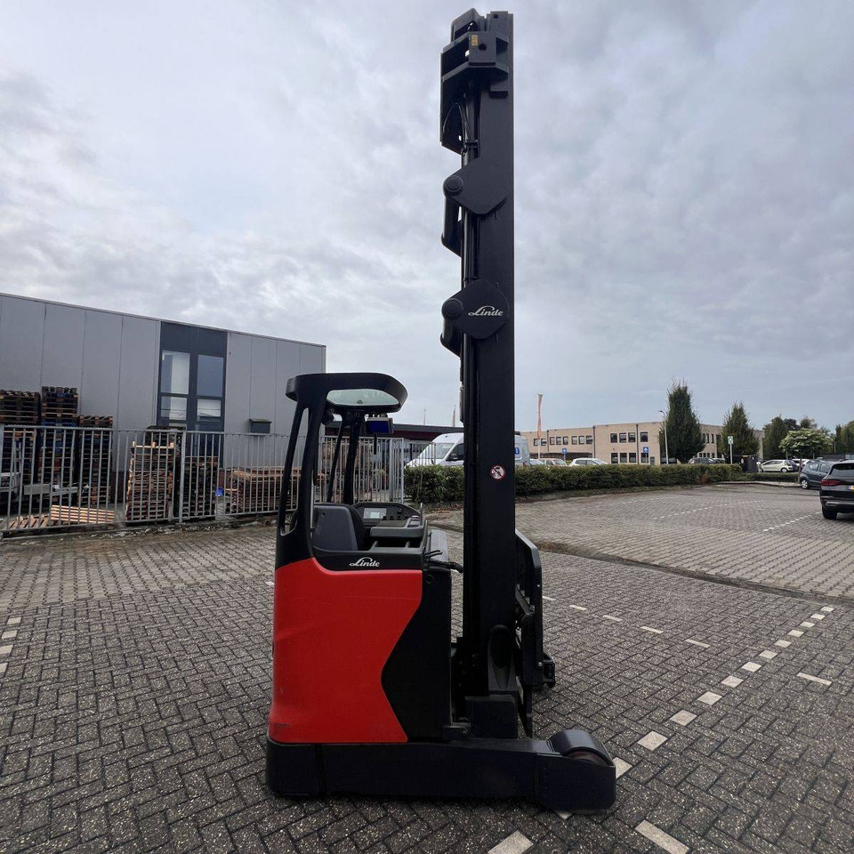 Linde R14HD (1120) - Bīdmasta krautņotājs: foto 2 Linde R14HD (1120) - Bīdmasta krautņotājs: foto 2
