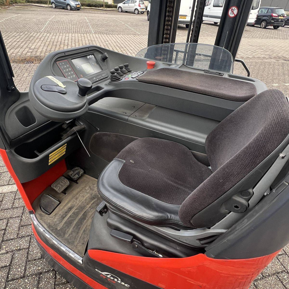 Linde R14HD (1120) - Bīdmasta krautņotājs: foto 4 Linde R14HD (1120) - Bīdmasta krautņotājs: foto 4