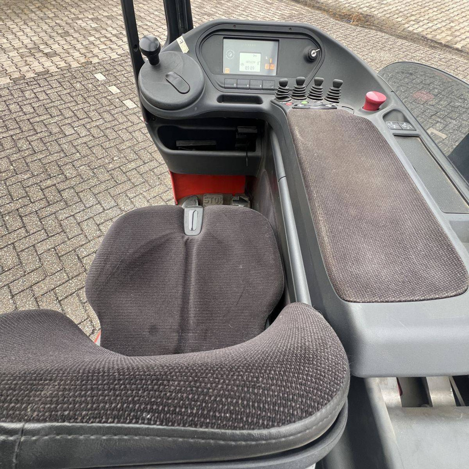 Linde R14HD (1120) - Bīdmasta krautņotājs: foto 5 Linde R14HD (1120) - Bīdmasta krautņotājs: foto 5