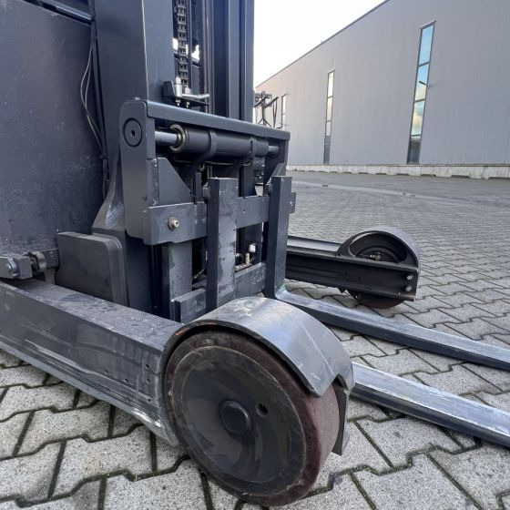 Linde R20 HD (1120) - Bīdmasta krautņotājs: foto 5 Linde R20 HD (1120) - Bīdmasta krautņotājs: foto 5