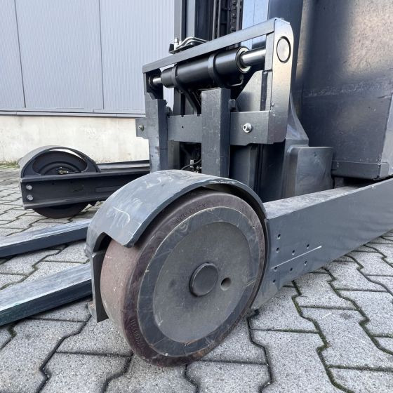 Linde R20 HD (1120) - Bīdmasta krautņotājs: foto 4 Linde R20 HD (1120) - Bīdmasta krautņotājs: foto 4