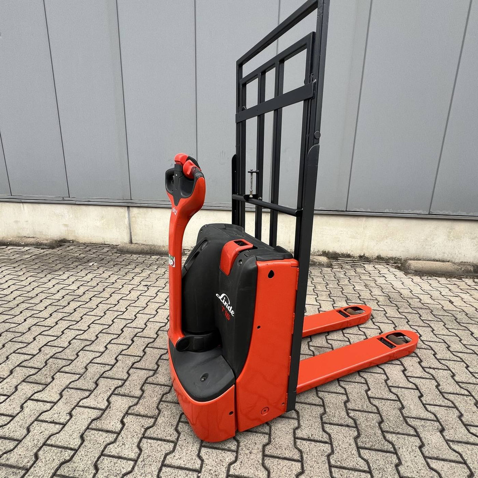 Linde T16 (1152) - Rokas palešu ratiņi: foto 2 Linde T16 (1152) - Rokas palešu ratiņi: foto 2